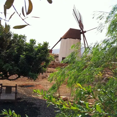 Encantadora Casita Con Molino Y Piscina Hébergement de vacances